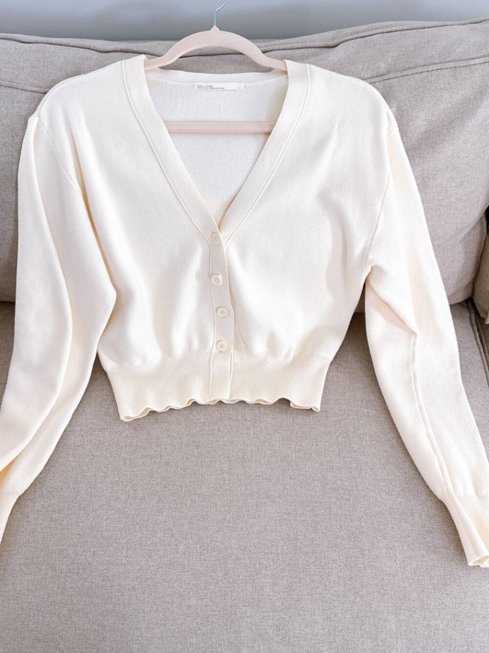 95% NEW OAK FORT SWEATER TOP